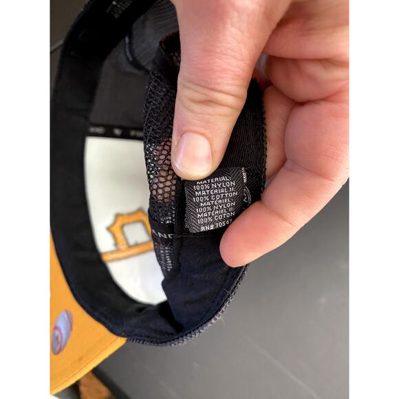 Genuine Merchandise Pittsburgh Pirates 47 Snapback Hat Glimmer Black MLB Team - Picture 6 of 7